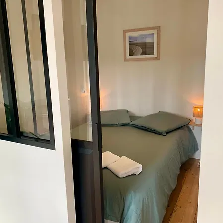 Appartement Vue Port Plein Centre & A Pied - Repere Des Marins *